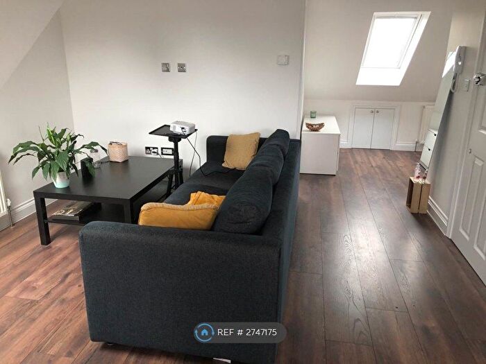 1 Bedroom Flat To Rent In Fordhook Avenue, London, W5