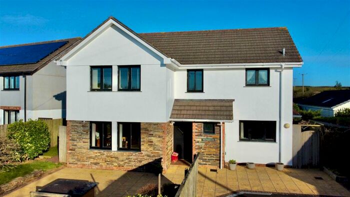 3 Bedroom Detached House For Sale In Pendoggett, Nr Port Isaac, PL30