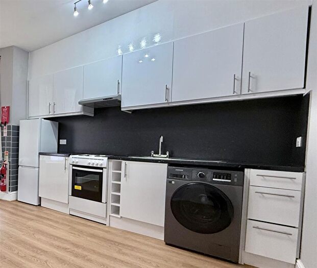 1 Bedroom Flat To Rent In Sydney Road, Hornsey, London, N8