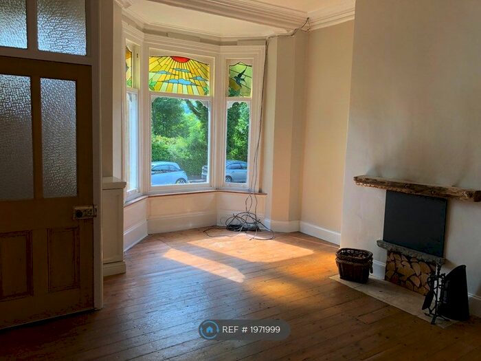 2 Bedroom Terraced House To Rent In Whalley Road, Ramsbottom, BL0