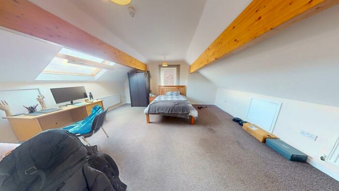6 Bedroom Semi-Detached House To Rent In Burford Road, Nottingham, NG7