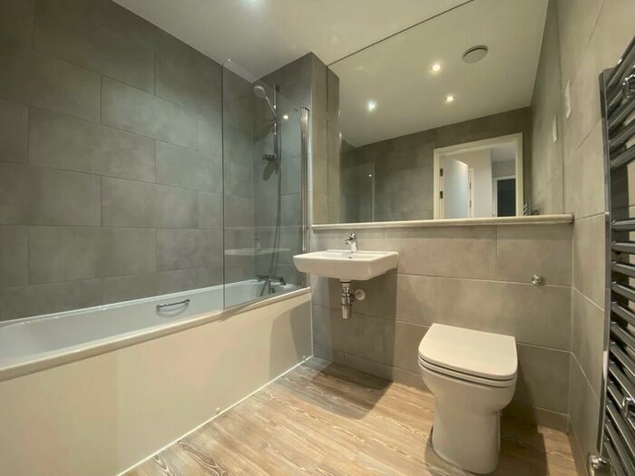 2 Bedroom Apartment To Rent In Walk Mill, Dun Fields, S3