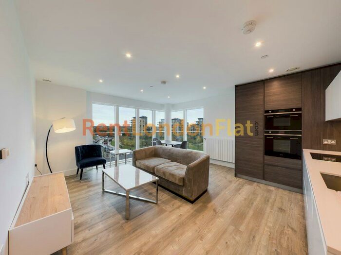 2 Bedroom Flat To Rent In Kidbrooke Park Road, Kidbrooke, &#; Bedrooms Modern, SE3