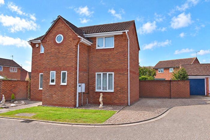 3 Bedroom Detached House For Sale In Primrose Avenue, Farndon, NG24