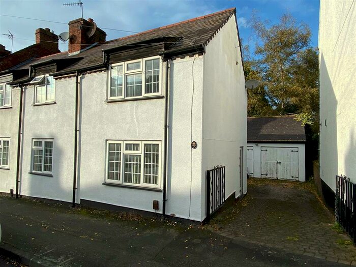 2 Bedroom House To Rent In Leswell Lane, Kidderminster, DY10