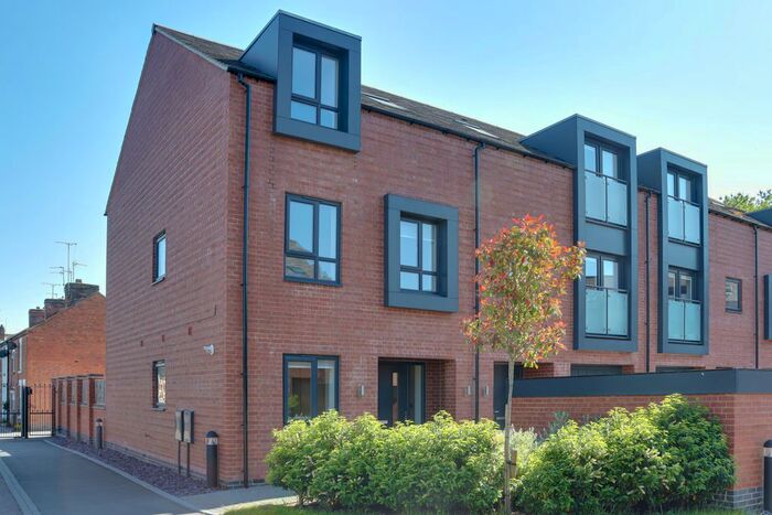 3 Bedroom Town House To Rent In Millstone Drive, Ashby-De-La-Zouch, LE65