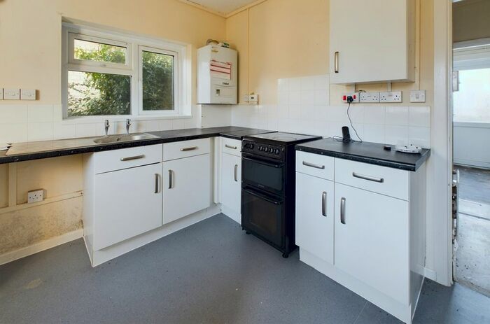 2 Bedroom Flat For Sale In Green End, Landbeach, Cambridge, CB25