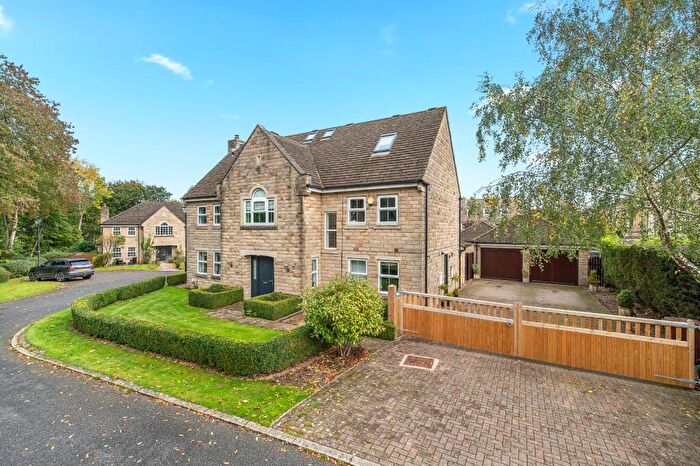 6 Bedroom Detached House For Sale In William Foster Way, Burley In Wharfedale, Ilkley, West Yorkshire, LS29