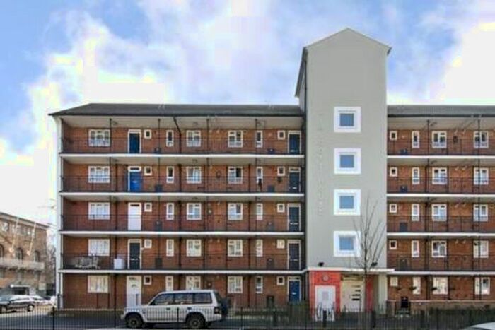 4 Bedroom Maisonette To Rent In Limscott House, Bruce Road, Bow E3