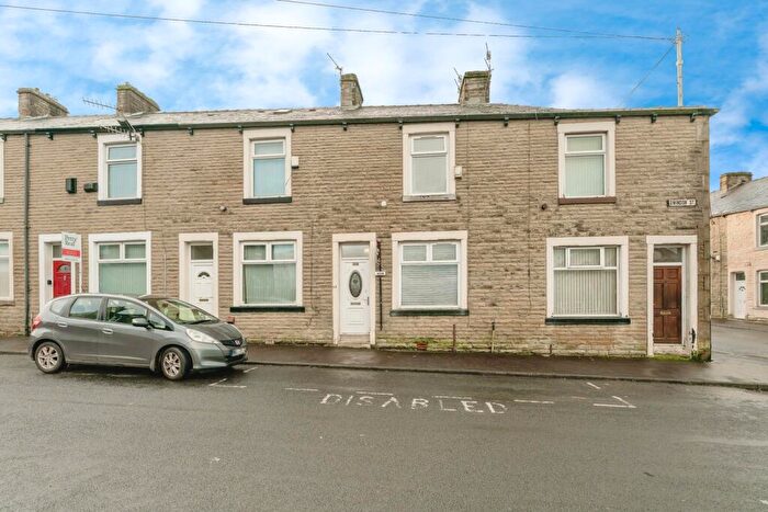 3 Bedroom Terraced House For Sale In Swindon Street, Burnley, Lancashire, BB11