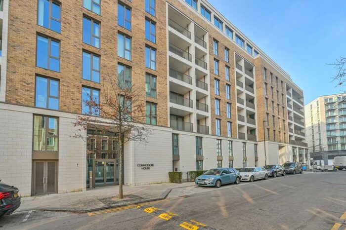 Studio To Rent In Commodore House, Royal Docks, London, E16