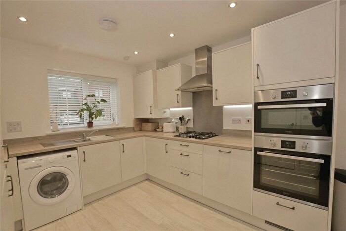 4 Bedroom Detached House For Sale In Honeysuckle Avenue, Willesborough, Ashford, Kent, TN24