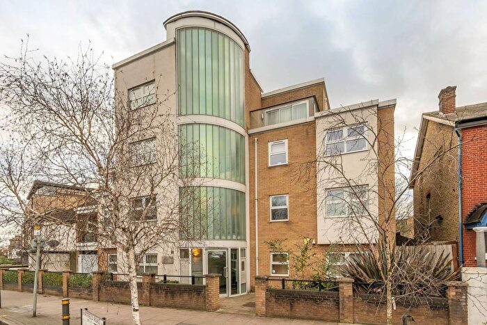 1 Bedroom Flat To Rent In Hartfield Road, Wimbledon, London, SW19