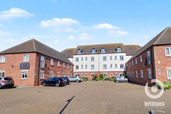 2 Bedroom Flat For Sale In Unobstructed River Views On Coopers Court, South Lynn, PE30