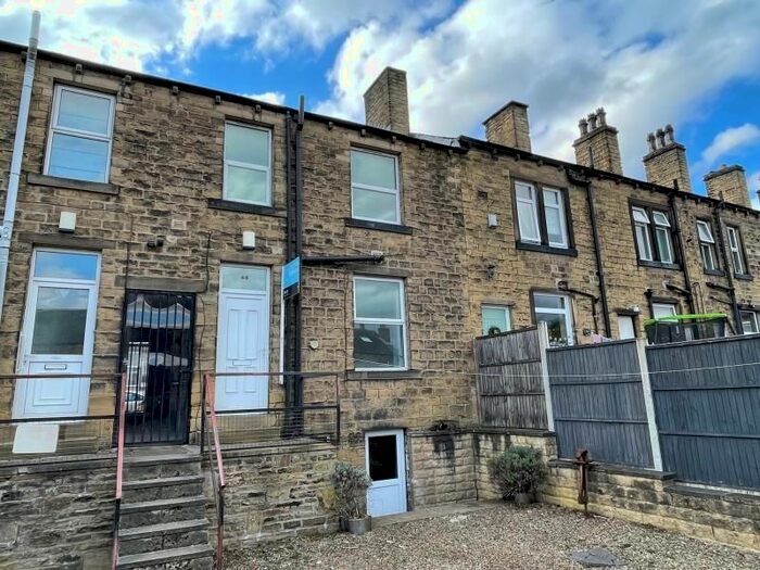 2 Bedroom Terraced House To Rent In Mitre Street, Huddersfield, HD1
