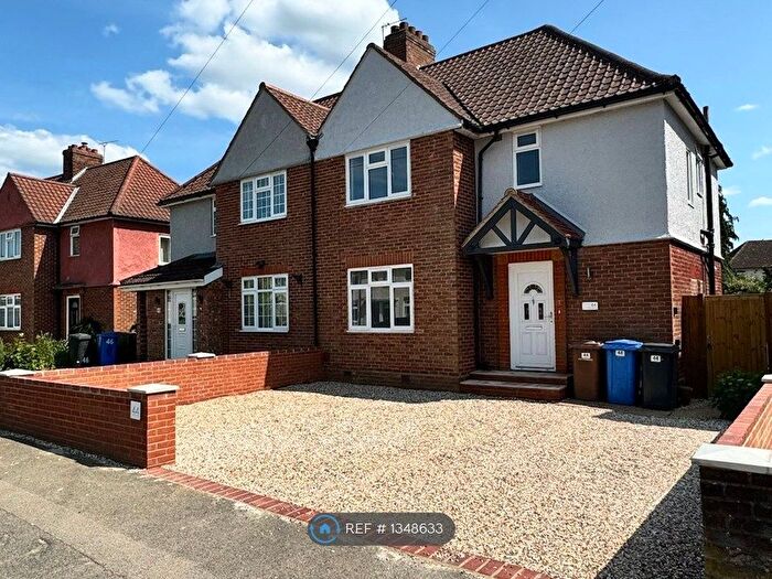3 Bedroom Semi-Detached House To Rent In Byron Road, Ipswich, IP1