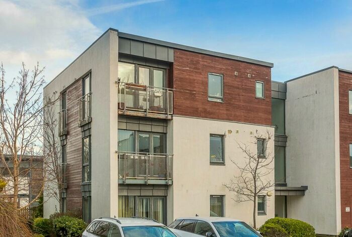 2 Bedroom Flat For Sale In Bavelaw Road, Balerno, EH14