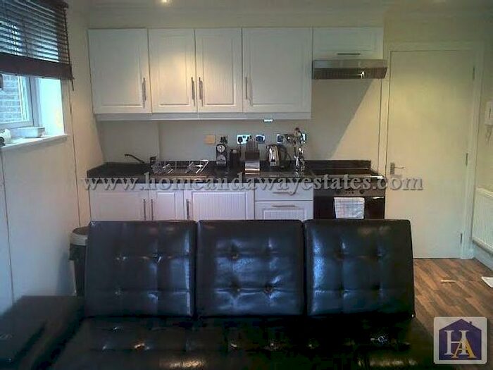 Studio To Rent In St Floor, Gondar Gardens, West Hampstead, NW6