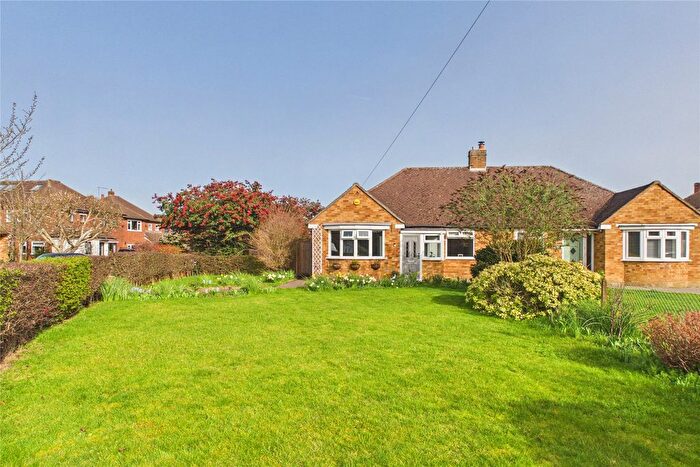 2 Bedroom Bungalow For Sale In Bloomfield Road, Maidenhead, Berkshire, SL6
