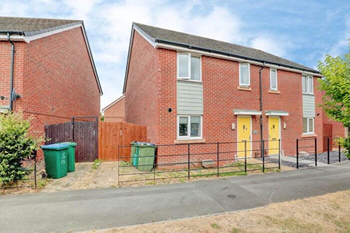 3 Bedroom Semi Detached House For Sale In Hillmorton Road, Coventry, CV2