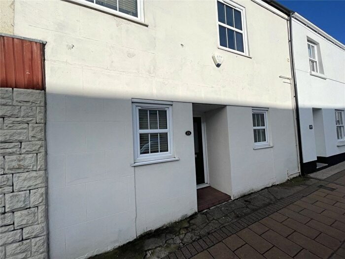 Studio To Rent In High Street, Honiton, Devon, EX14