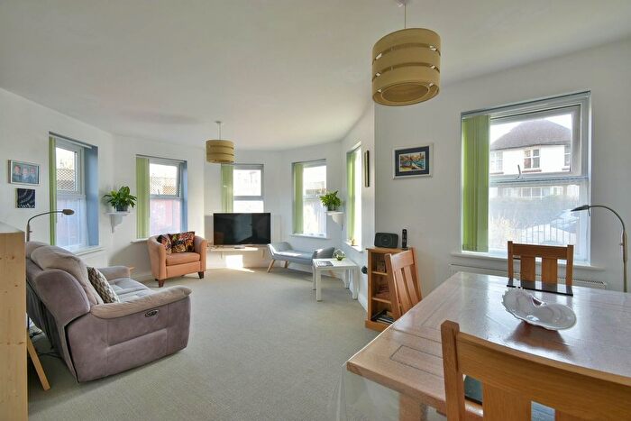 2 Bedroom Flat For Sale In Dorset Road South, Bexhill-On-Sea, TN40