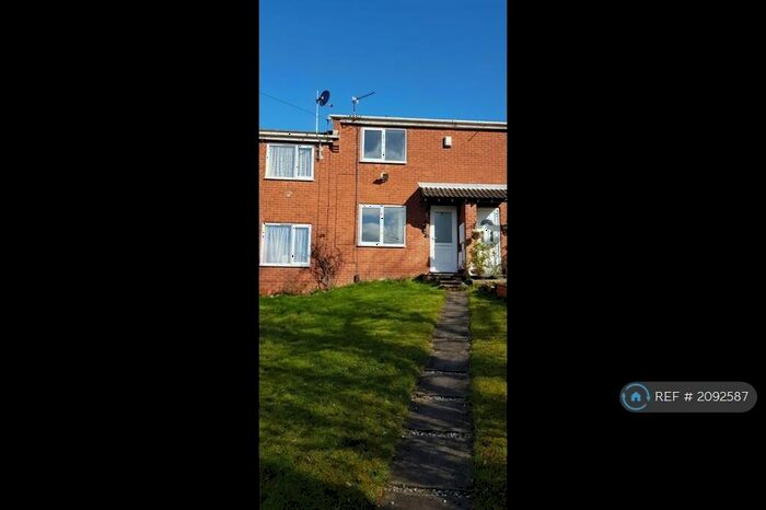 2 Bedroom Terraced House To Rent In Mickleborough Avenue, Notts, NG3