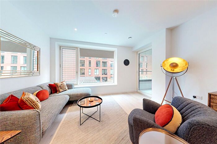 1 Bedroom Flat To Rent In Hurlock Heights, Deacon Street, London, SE17