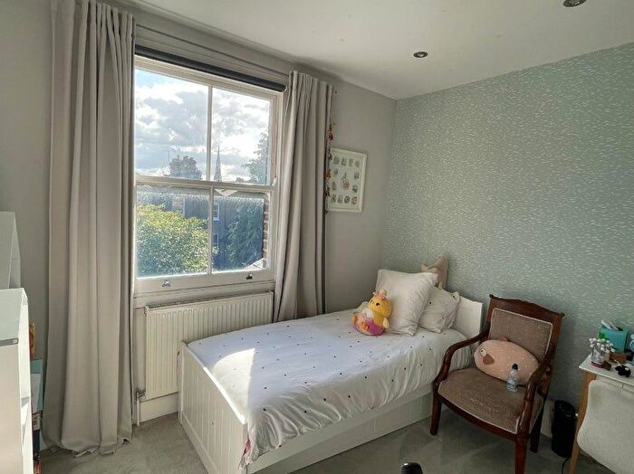 3 Bedroom Flat To Rent In Kentish Town Road, London, NW5