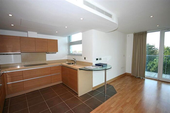2 Bedroom Apartment To Rent In Oswald Building, Queenstown Road, London, SW11