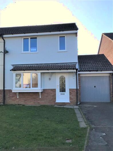 3 Bedroom End Of Terrace House To Rent In Worthele Close, Ivybridge, PL21