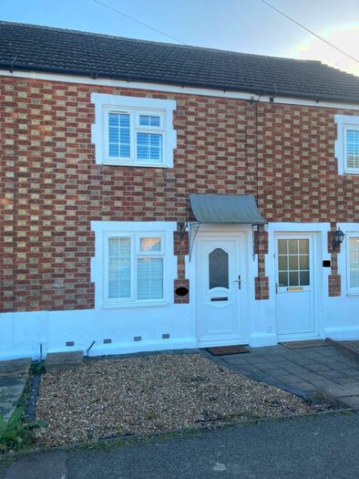 2 Bedroom Cottage To Rent In High Street, Cranfield MK43