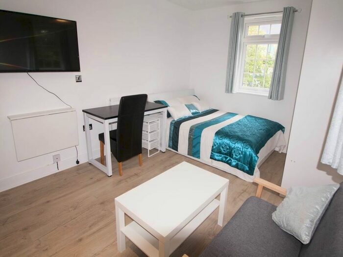 1 Bedroom Property To Rent In Woodland Way, Canterbury, Kent, CT2