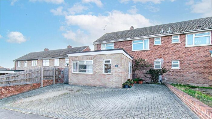 4 Bedroom Semi Detached House For Sale In Cresswell Road, Newbury, Berkshire, RG14