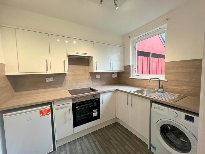 1 Bedroom Flat To Rent In Easter Road, Easter Road, Edinburgh, EH6
