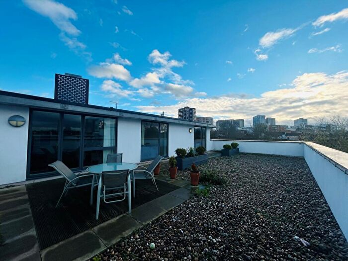 3 Bedroom Penthouse To Rent In Ryland Street, Birmingham, B16