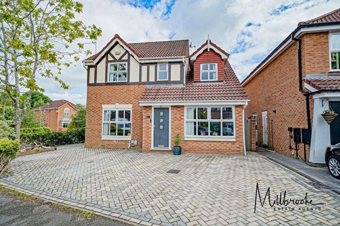 4 Bedroom Detached House For Sale In Amberhill Way, Worsley, M28