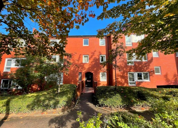 3 Bedroom Flat To Rent In Buccleuch Street, Glasgow, G3