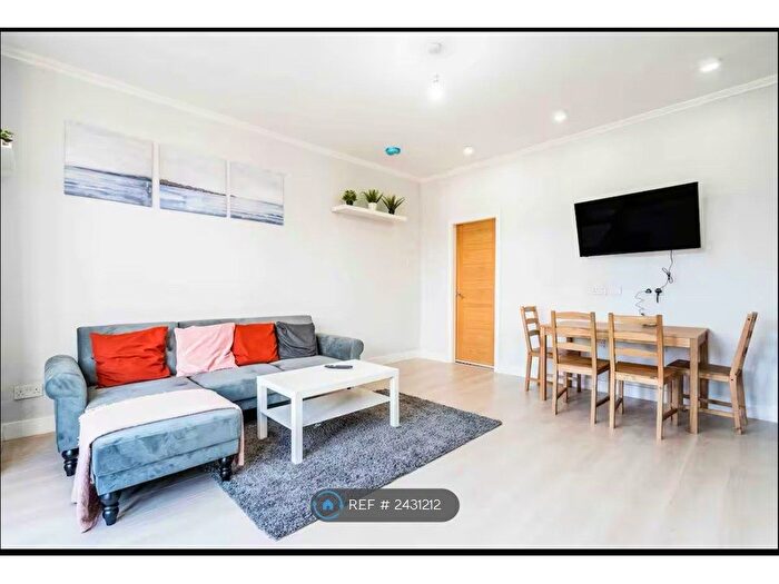 1 Bedroom Flat To Rent In Alcester Road, Birmingham, B13