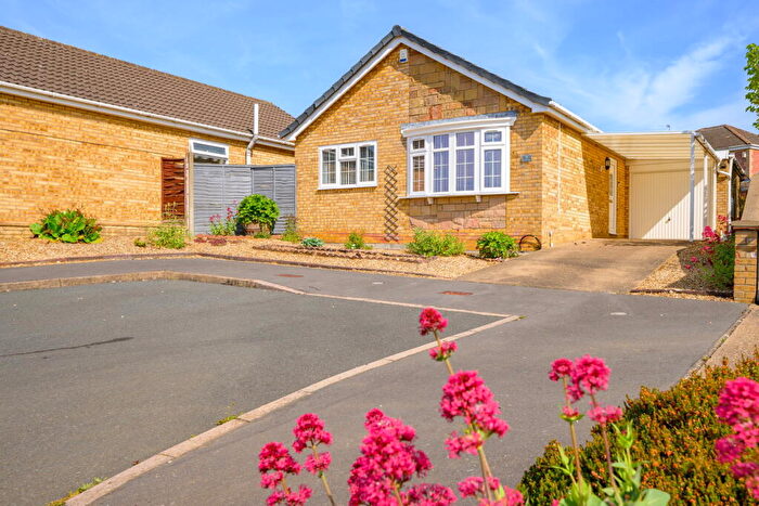 2 Bedroom Detached Bungalow For Sale In Bristol Close On Barrowby Gate In Grantham, NG31