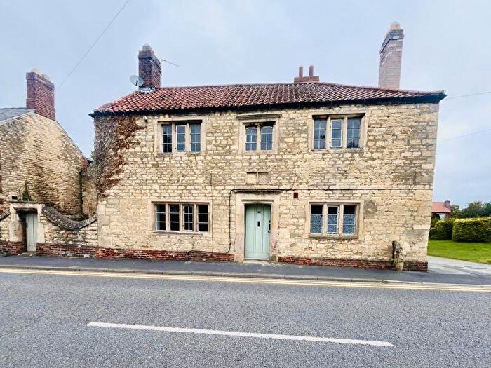 3 Bedroom Character Property To Rent In Main Road, Washingborough, Lincoln, LN4