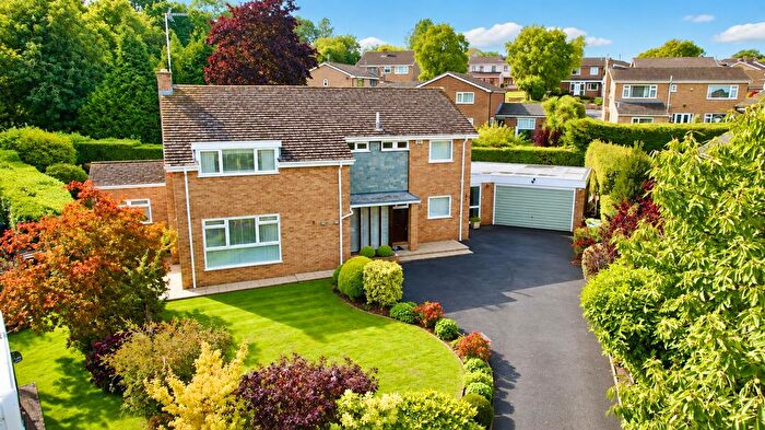 4 Bedroom Detached House For Sale In Ffordd Tudno, Wrexham, LL12