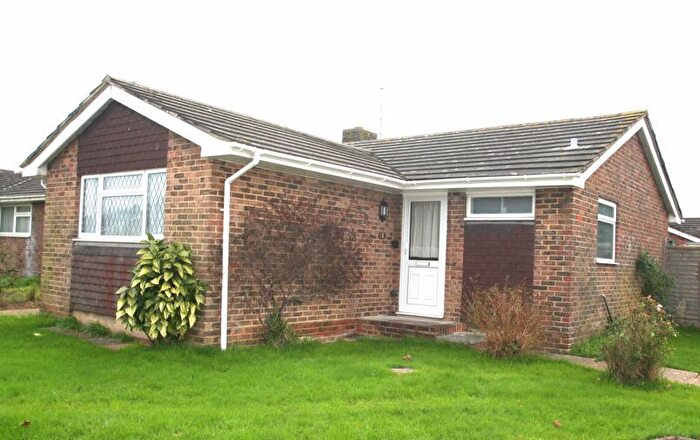 2 Bedroom Detached Bungalow To Rent In The Greenway, Goring-By-Sea, Worthing, BN12