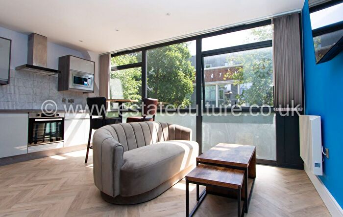 2 Bedroom Flat To Rent In Flat - Corporation Street, Coventry, CV1