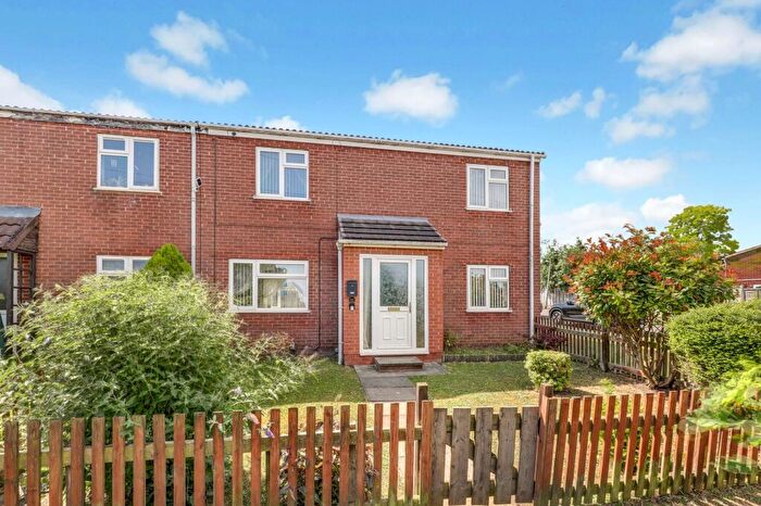 3 Bedroom End Of Terrace House For Sale In Denton Drive, West Bridgford, NG2
