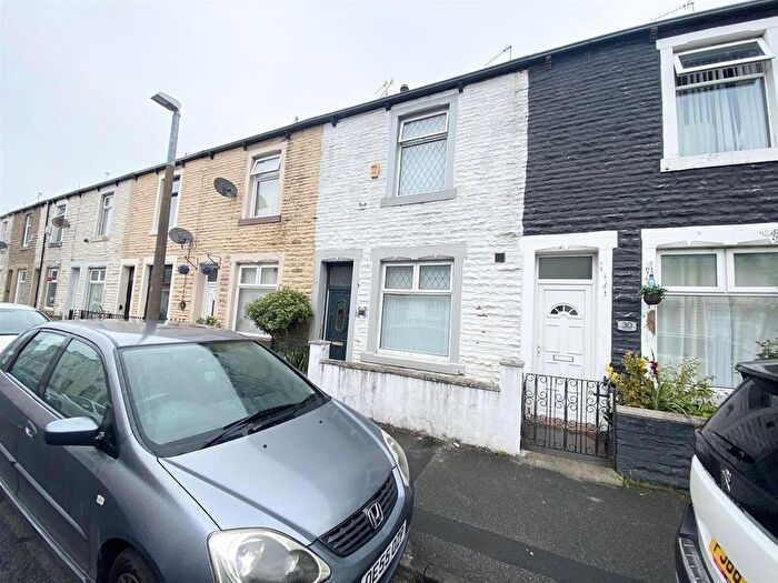 4 Bedroom Terraced House For Sale In Bar Street, Burnley, BB10