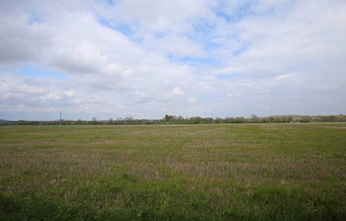 5 Bedroom Detached House For Sale In Leighton Road, Northall, Buckinghamshire, LU6