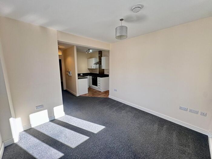 1 Bedroom Apartment To Rent In Kingswood House, Sherwood Rise, NG5