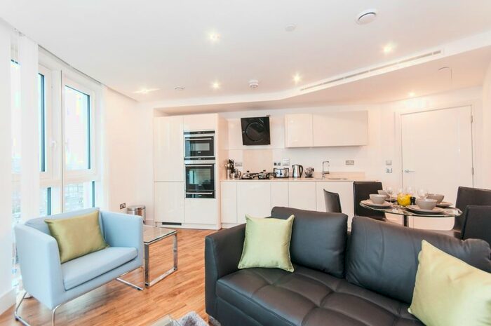 1 Bedroom Flat To Rent In Alie Street, Aldgate, London, E1