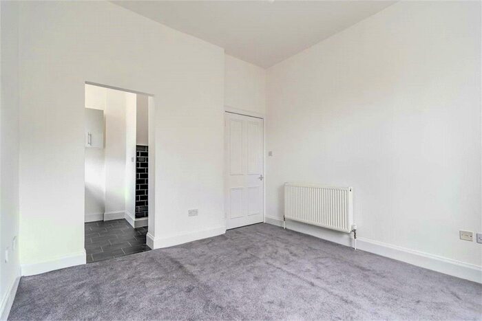 1 Bedroom Flat To Rent In Gorgie Road, Gorgie, Edinburgh, EH11